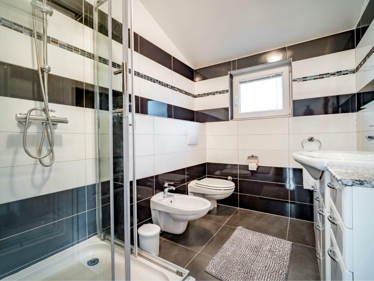 Apartment Marina-3 By Interhome ซูโกชัน ภายนอก รูปภาพ